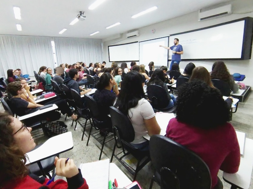 EAD São Carlos Nossa Estrutura Salas de Aula equipadas